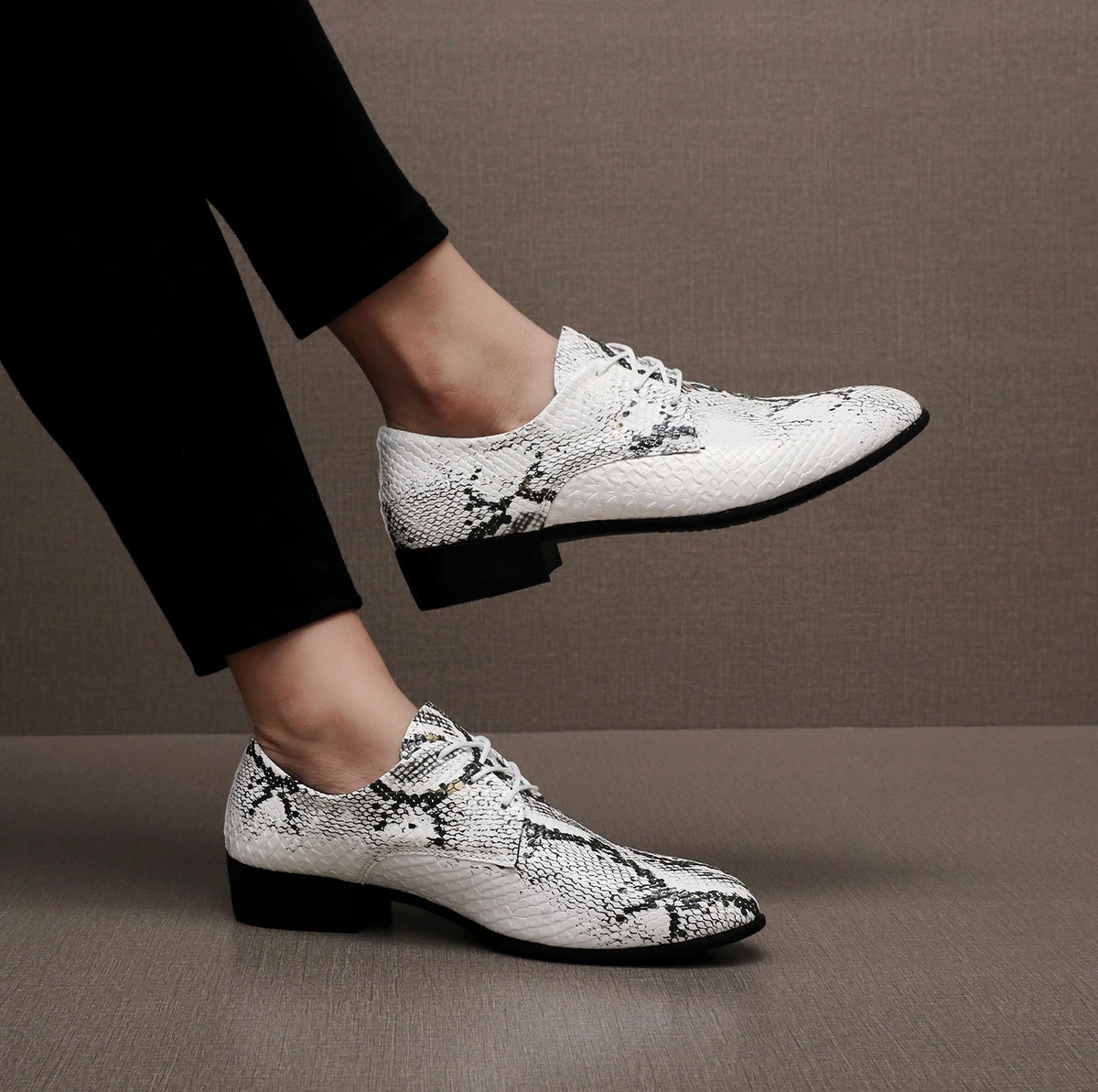 Pantofi Oxford din piele PU pentru bărbați, pantofi casual în stil urban, adidași ușori, pantofi de plimbare în aer liber pentru bărbați, încălțăminte elegantă de ocazie