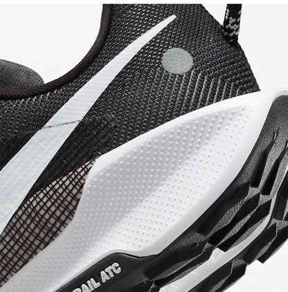 Offizielle Nike Pegasus Trail 5 Offroad-Schnürlaufschuhe für Damen DV3865-001