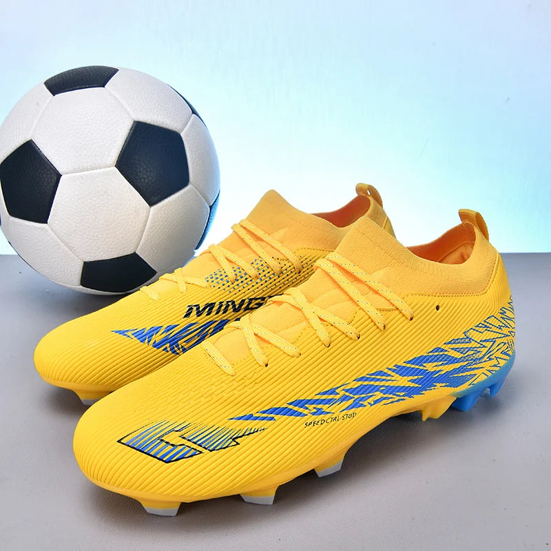Nouvelles chaussures de football professionnelles pour hommes, chaussures de football antidérapantes, unisexes, respirantes, chaussures de futsal, nouvelles chaussures à crampons, livraison directe, ultralégères