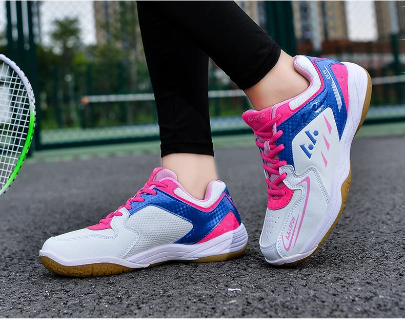 Chaussures de badminton originales décontractées de haute qualité pour hommes, baskets de tennis de table, vêtements de tennis de table, entraînement de degré, extérieur, volley-ball