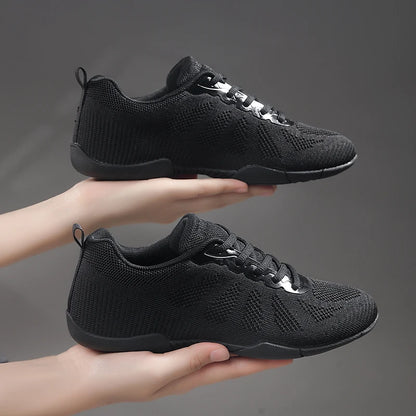 Marwoo Sneakers bianche da cheerleading per ragazze - Scarpe sportive leggere da allenamento, camminata e tennis per bambine e donne - 2316