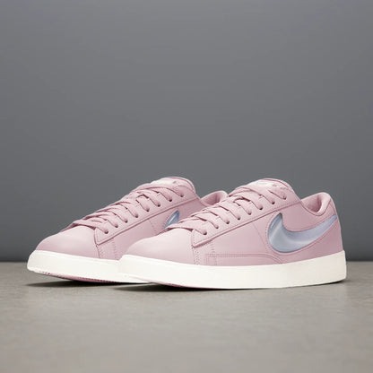 Nike Genuine Spring BLAZER LOW LX naisten nauhalliset lenkkarit AV9371-500