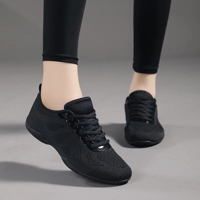 Marwoo Sneakers bianche da cheerleading per ragazze - Scarpe sportive leggere da allenamento, camminata e tennis per bambine e donne - 2316