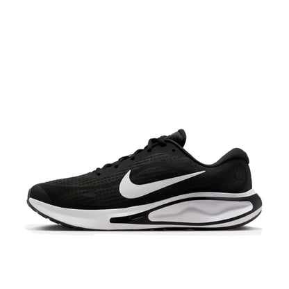 Tekaske copate Nike Journey Run Udobna blaženje, protizdrsne in trpežne Idealne za vsakodnevni trening IM3374-001