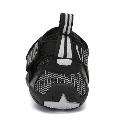 Kids Aqua Shoes Summer Beach Five Fingers Barefoot Water Shoes Swimming Lightweight Non-slip Seaside River Children Sneakers