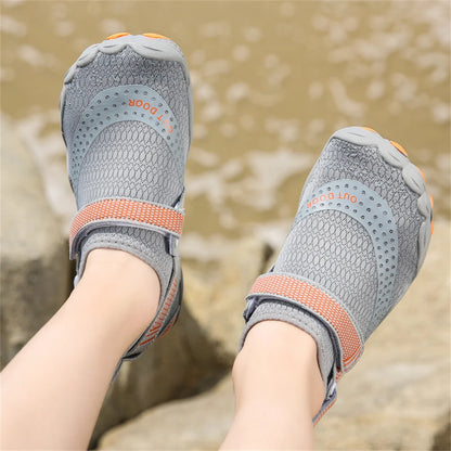 Kids Aqua Shoes Summer Beach Five Fingers Barefoot Water Shoes Swimming Lightweight Non-slip Seaside River Children Sneakers