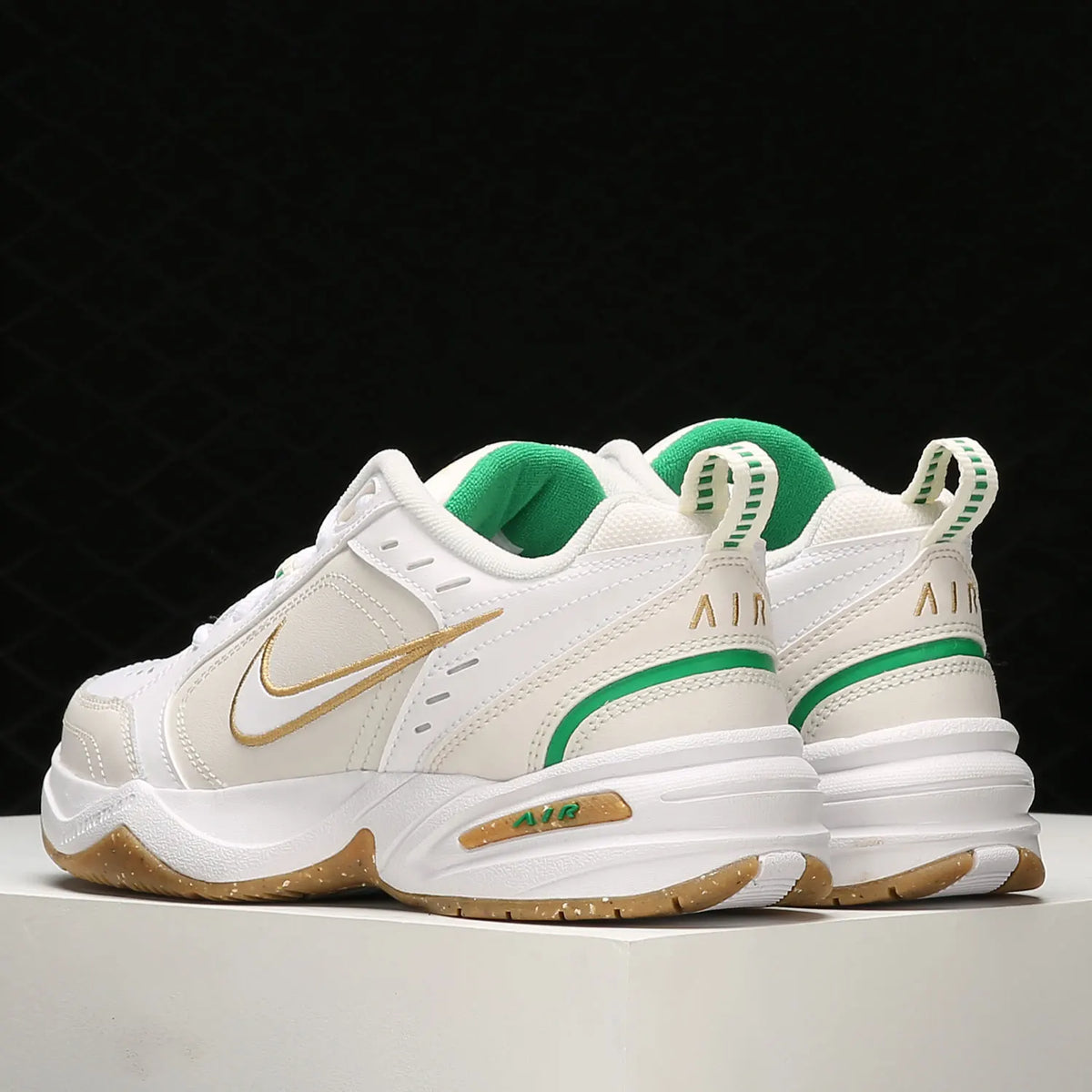 Uradni originalni moški modni nizki, lahki in trpežni tekaški copati Nike 415445-103