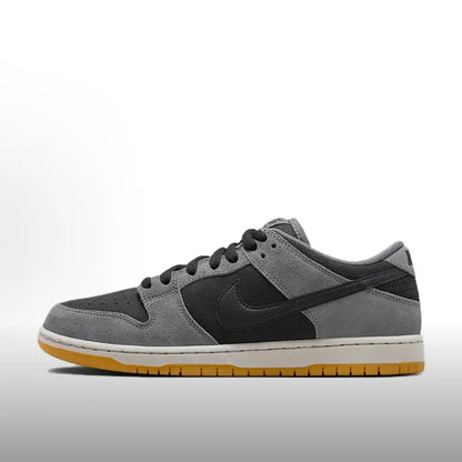 Nike Dunk SB Fashion-forward, versatile everyday low-top sneakers—durable and comfortable for casual wear BQ6817-302