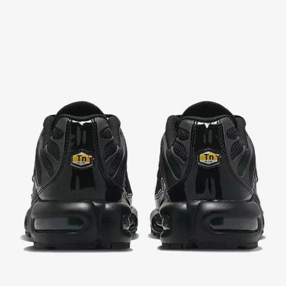 Nike originalni ženski tekaški copati Air Max Plus z zračno blazino FB8479-001