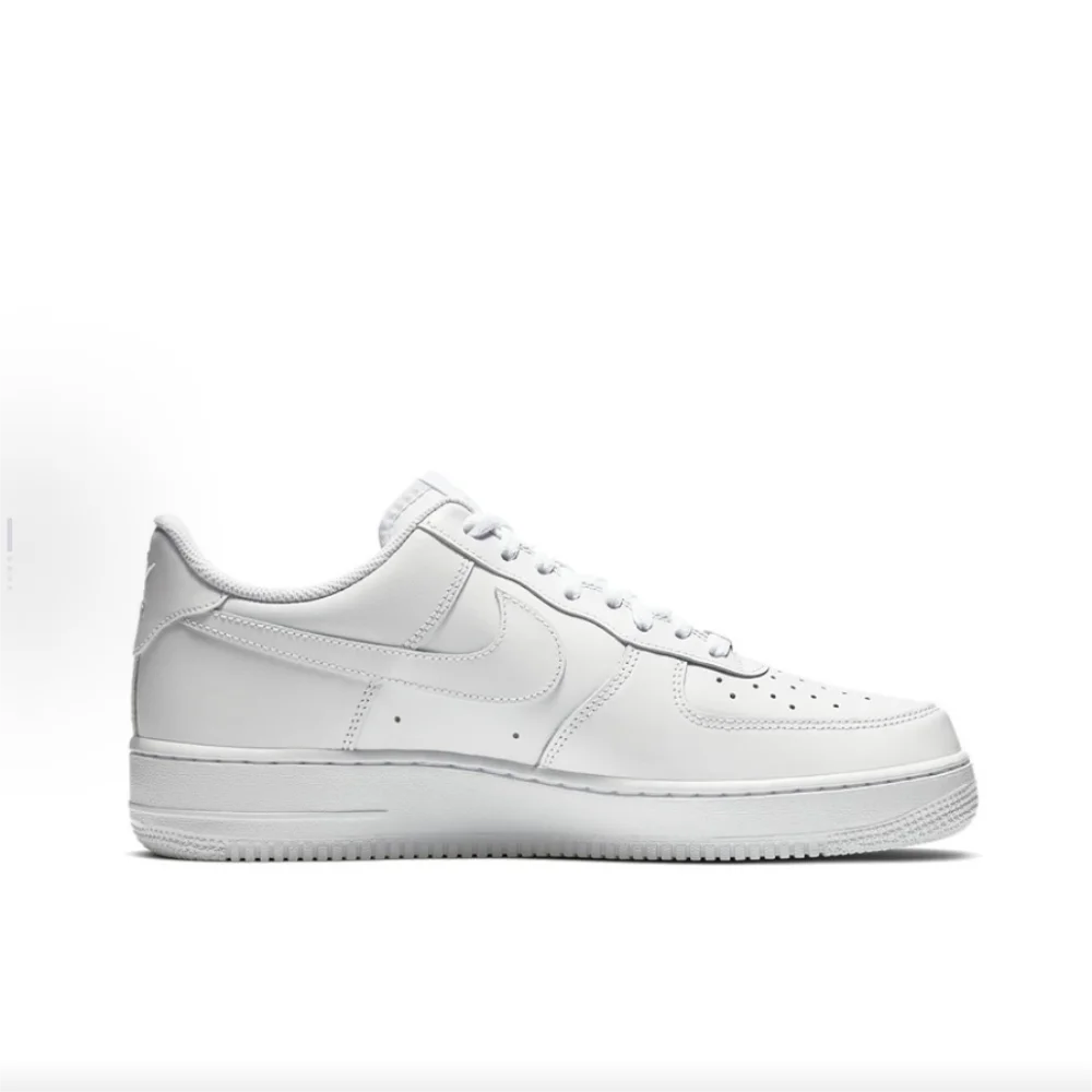 Nike Air Force 1 AF1 All-White Scarpe da skate casual unisex a tomaia bassa CW2288-111