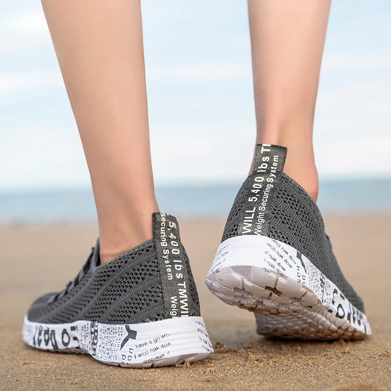 Men and Women Aqua Shoes, Wading Water Upstream Outdoor Sports Beach Sneakers, Canyoning Camping Amphibious River Tracing Creek