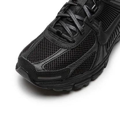 Originalni moški tekaški copati NIKE ZOOM VOMERO 5