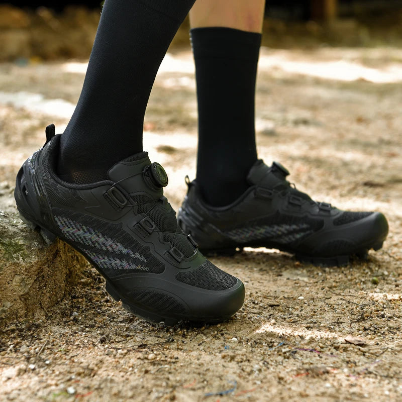 Kolesarske čevlje MTB za moške in ženske T03, vijolične, dihalne, hitre, samozapiralne, cestne kolesarske športne čevlje za tekmovanja na prostem in trening