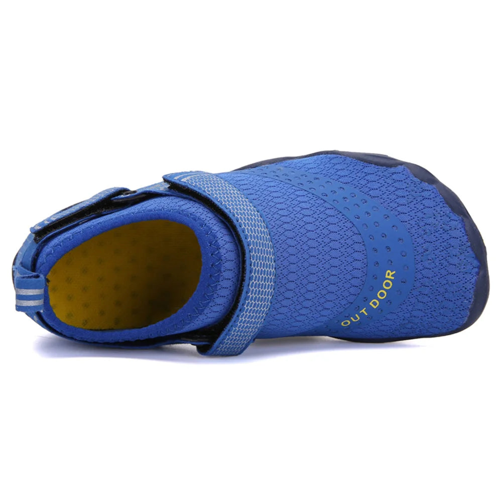 Kids Aqua Shoes Summer Beach Five Fingers Barefoot Water Shoes Swimming Lightweight Non-slip Seaside River Children Sneakers