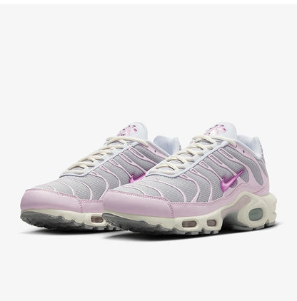 Nike uradni originalni ženski klasični športni čevlji Air Max Plus z dihanjem HM3692-061