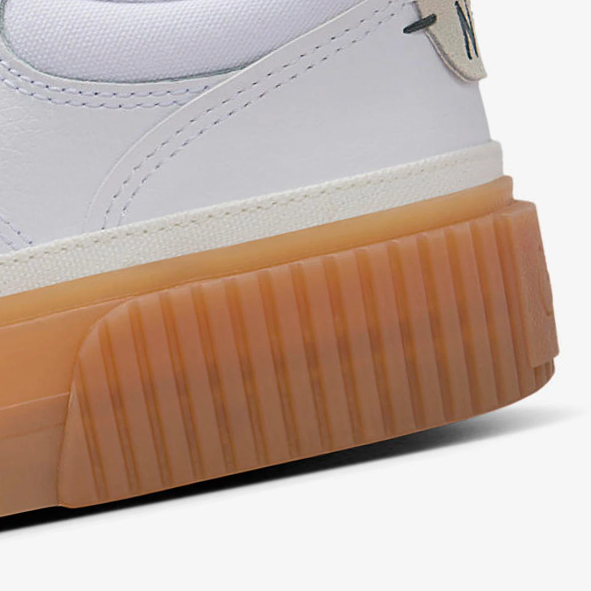 Официални леки дамски маратонки Nike Court Legacy FV5526-100