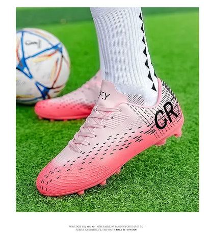 Low Cut Football Cleats Adopting Long TF Studs, Wear-resistant And Flexible, Suitable For Outdoor Field Sports