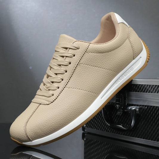 Leisure Running Summer Fashion Anti-Slip Mountaineering PU Leather Sports Shoes, Tennis Trend, Hot Selling Men’s White Flat Shoes