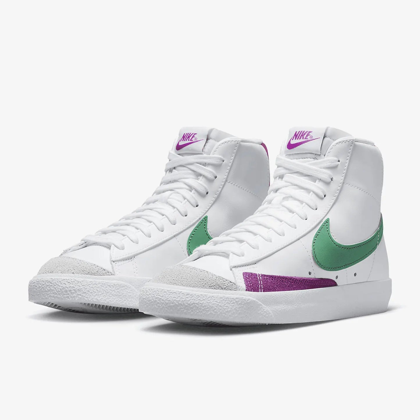 Offizielle authentische Nike Blazer Mid '77 Damen-Leicht-Sneaker CZ1055-123