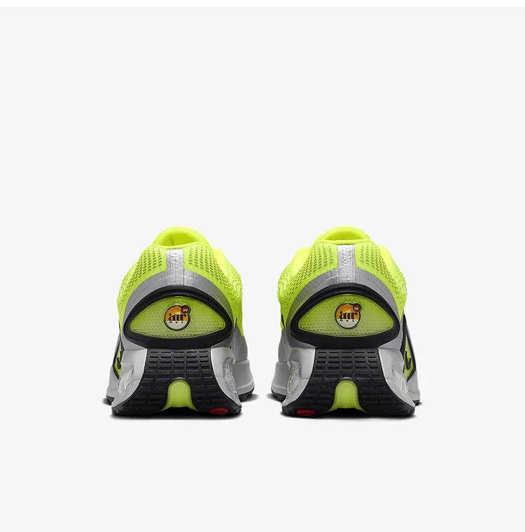 Nike originalni moški lahki tekaški copati Air Max Dn z zračno blazino za odboj DV3337-700