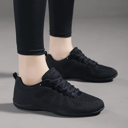 Marwoo Sneakers bianche da cheerleading per ragazze - Scarpe sportive leggere da allenamento, camminata e tennis per bambine e donne - 2316