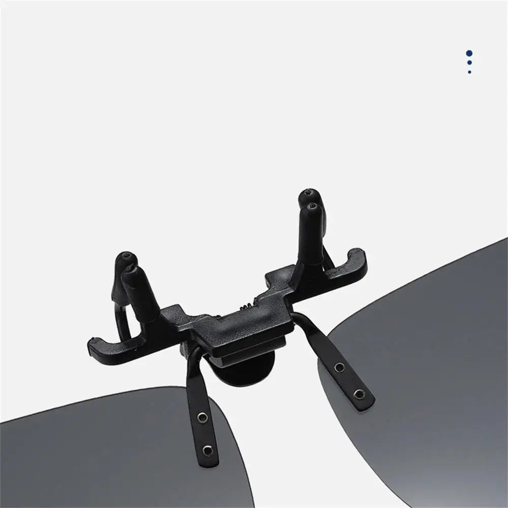 KLASSNUM Men Polarized Sunglasses Clip Can Be Flipped Up Myopia Glasses Clip Anti-UV400 Night Driving Fishing Glasses Accessory