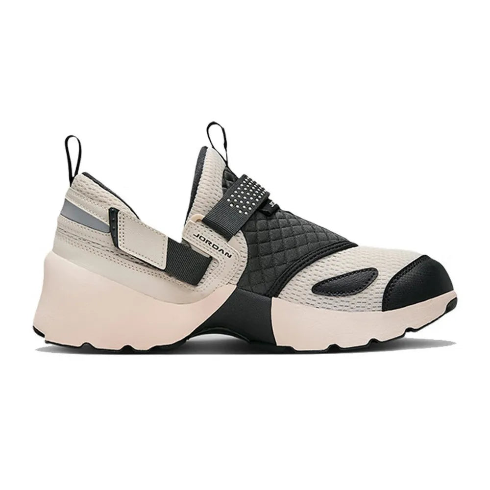 Nike TRUNNER LX: Stylish, Versatile, Comfortable, Non-Slip Women's Running Shoes with Cushioning and Durability HQ2164-102