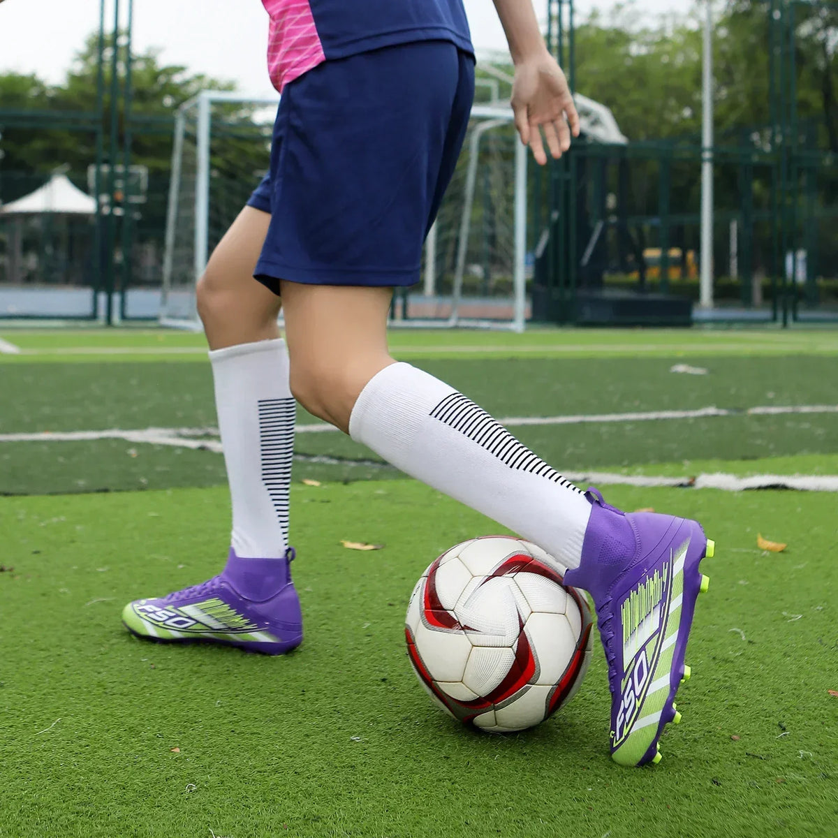 Nouvelles chaussures de football pour hommes, antidérapantes TF/FG, chaussures de sport confortables pour garçons et femmes, chaussures de sport à la cheville, chaussures de football professionnelles, baskets