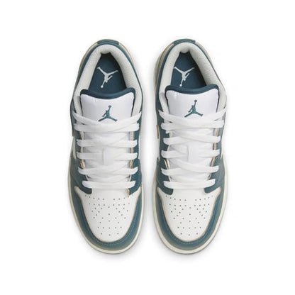Nike Air Jordan 1 Low Se Aj1 Comfortable and Versatile Low-Top Non-Slip Wear-Resistant Beige Pink Retro Sneakers Fq8041-300