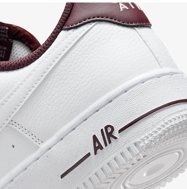 Originální dámské nízké retro lehké volnočasové tenisky Nike Air Force 1 HV4403-600