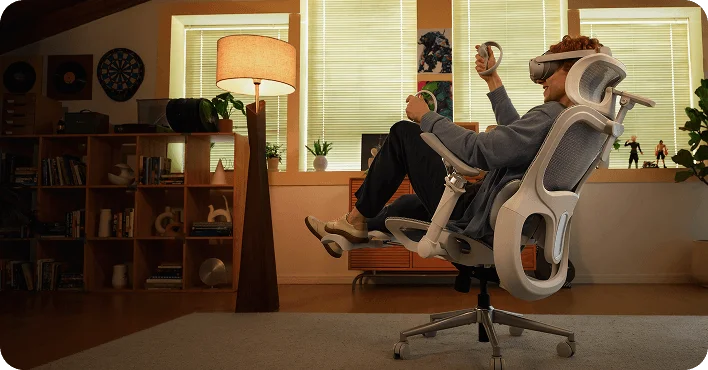 Smart Ergonomic Office Chair Fully Automated Lumbar Tracking 4D Headrest 720° Adjustable Armrests Mesh Swivel Chair Stylish