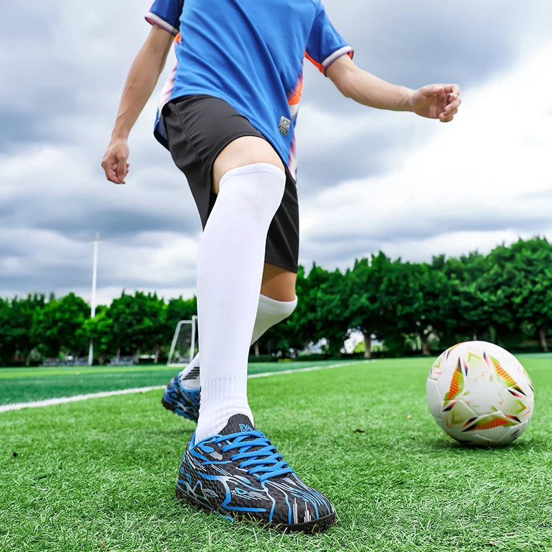 Moški nogometni čevlji, športni trening, nogometni čevlji, mehki, ultralahki, dihalni, profesionalni športni copati, unisex, čevlji s špicami za travo, za tekmo