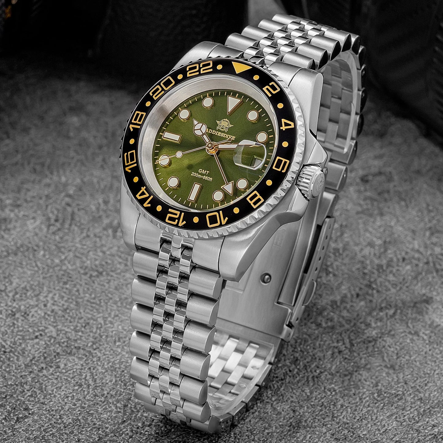 ADDIESDIVE Watch For Man Quartz GMT 20Bar Waterproof BGW9 Super Luminous 316L Stainless Steel Ceramic Bezel Watch