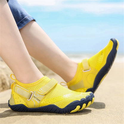 Kids Aqua Shoes Summer Beach Five Fingers Barefoot Water Shoes Swimming Lightweight Non-slip Seaside River Children Sneakers