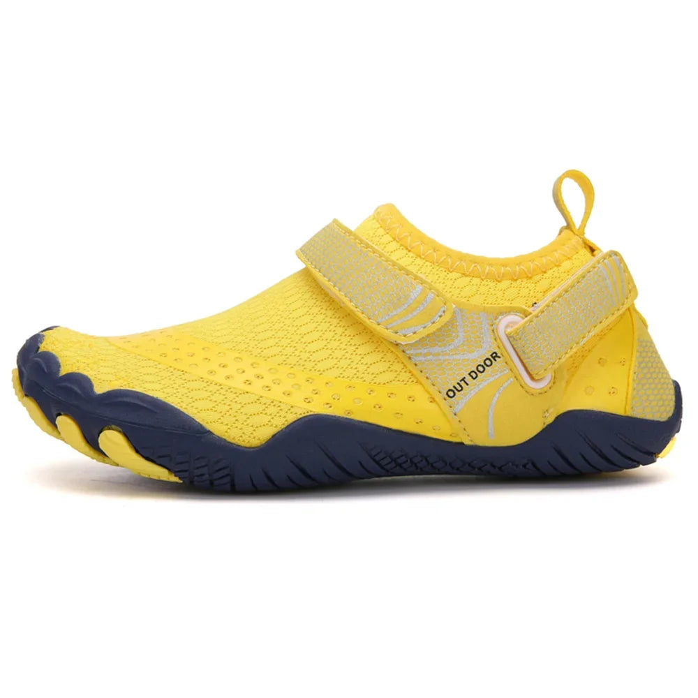 Kids Aqua Shoes Summer Beach Five Fingers Barefoot Water Shoes Swimming Lightweight Non-slip Seaside River Children Sneakers