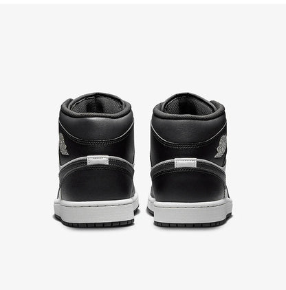 Uradni originalni moški športni čevlji Nike Air Jordan 1 Mid z visokim zgornjim delom DQ8426-010