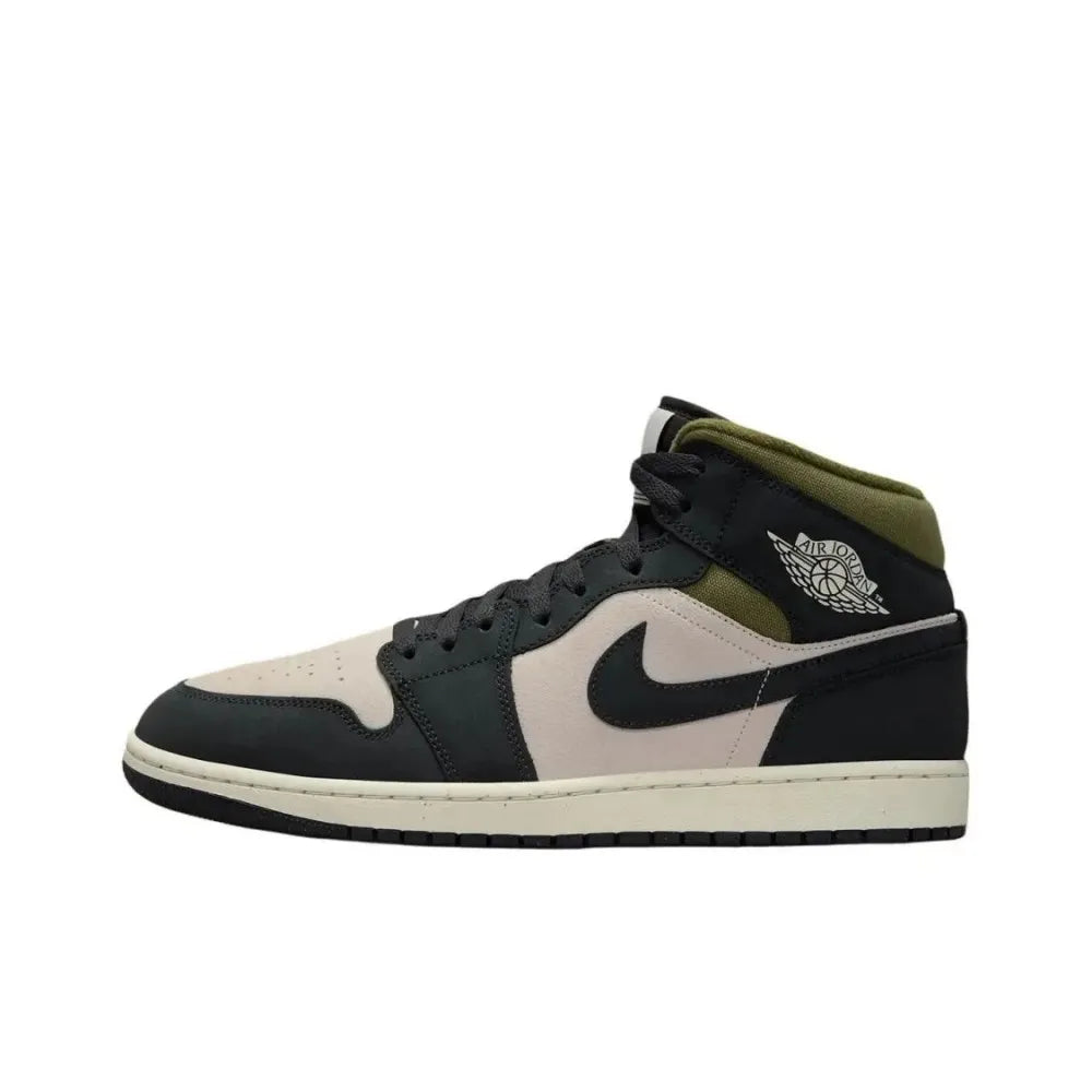 Nike Air Jordan 1 Mid unisex košarkarski copati, klasičen dizajn, protizdrsni in trpežni, izjemna zmogljivost BQ6472-009