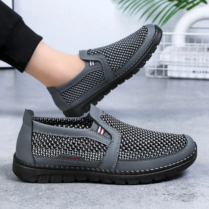 Zapatillas deportivas para hombre. Orificios de ventilación multifacéticos, que eliminan el olor sin cubrir los pies. Zapatillas deportivas informales. Zapatillas de diseño.