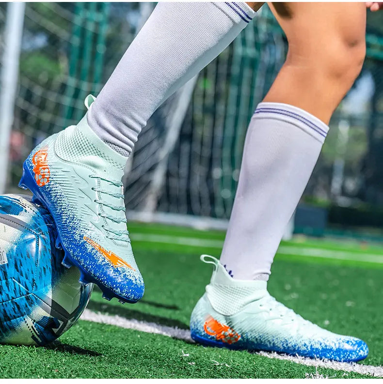 Uomo Donna Scarpe da calcio alte Antiscivolo Sneakers da calcio Traspiranti Scarpe da allenamento per futsal Scarpe da calcio da esterno su erba con tacchetti alla caviglia