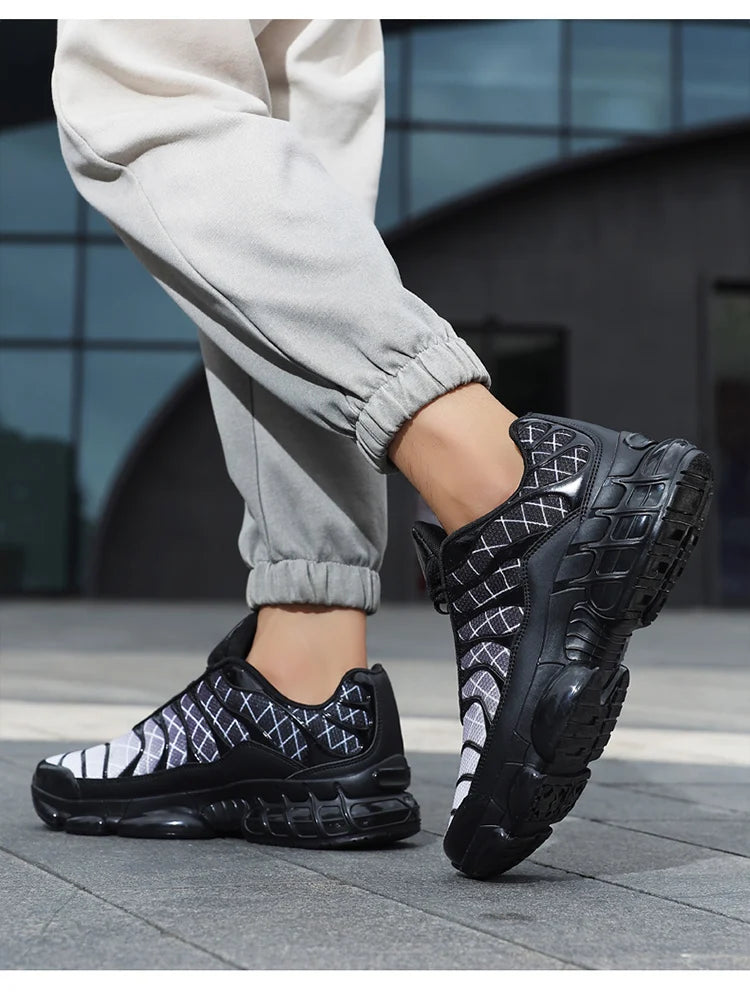 Men's Cushion Sports Shoes Lightweight Breathable Running Shoes Gym Workout Training Walking Comfortable Shock Absorption