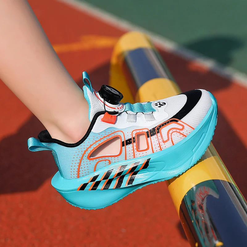 Children's Running Shoes Comfortable Mesh Boys Outdoor Training Shock-Absorbing Tennis Shoes New Hollow Breathable Casual Shoes