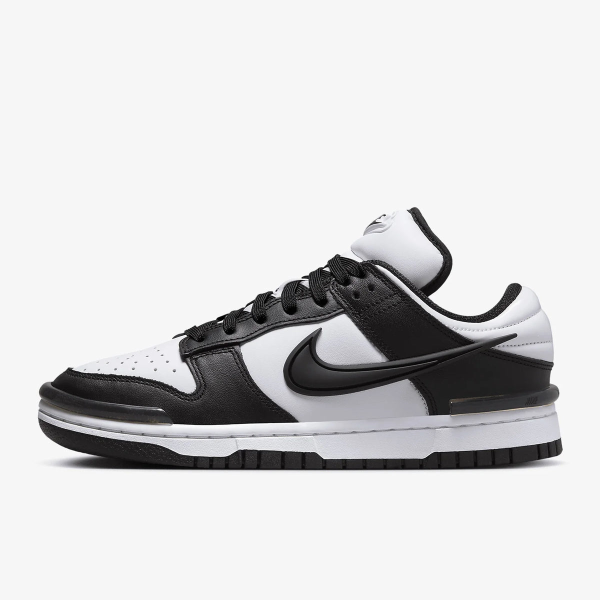 Uradni avtentični Nike ženski minimalistični vsakodnevni čevlji z zračnim materialom, vezalkami in debelo podplatjo DZ2794-001