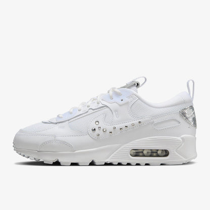 Nike Autunno 2023: scarpe casual da donna basse, resistenti e originali FQ8888-100