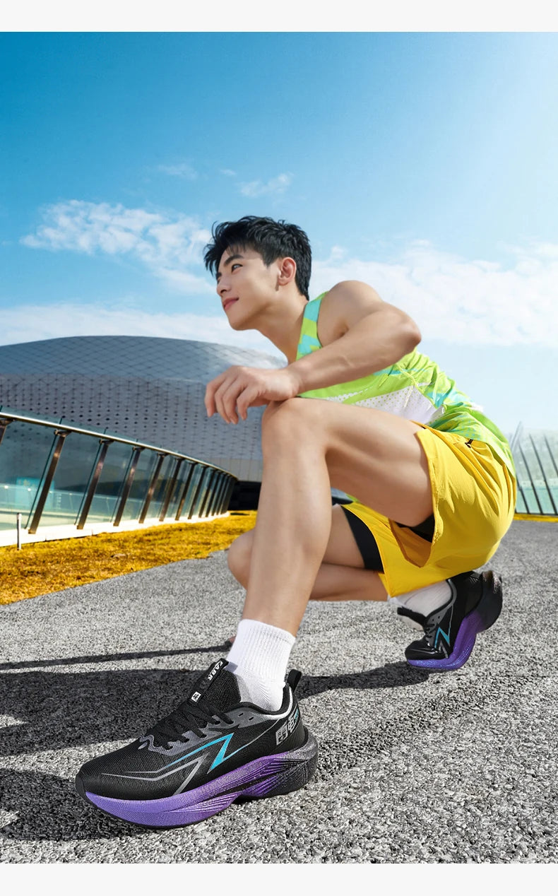 Marathon Men Running Shoes Sports Speciality Breathable Lightweight Women's Athletic Nonskid Carbon Board Comfortable Sneakers