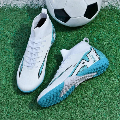 Nouvelles chaussures de football pour hommes, chaussures de sport d'extérieur, ultra-légères, de haute qualité, à cheville haute, chaussures de football en salle antidérapantes, futsal antidérapant.