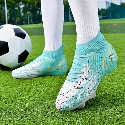 Nouvelles chaussures de football pour hommes, très vendues, chaussures de football à tige haute, crampons de futsal pour terrain en herbe, baskets d'intérieur de haute qualité, antidérapantes pour l'extérieur.