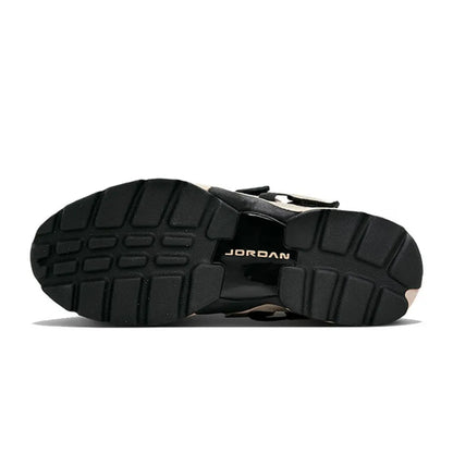 Nike TRUNNER LX: Stylish, Versatile, Comfortable, Non-Slip Women's Running Shoes with Cushioning and Durability HQ2164-102