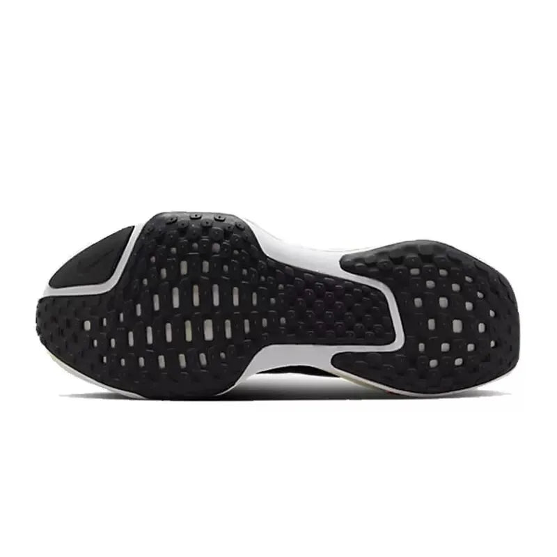 Originalni moški tekaški copati NIKE ZOOMX INVINCIBLE RUN FK 3