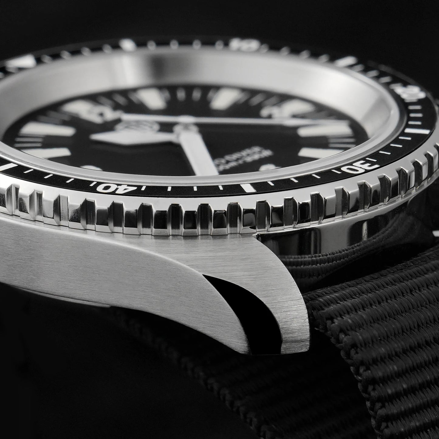 Watchdives WD1980 V3 Luxury Watch VH31 Sweep Seconds Quartz Movement AR Coating Sapphire Glass 10Bar Waterproof Men's Watches