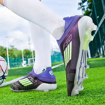 Nouvelles chaussures de football pour hommes, bottes de football confortables pour l'entraînement et les matchs en extérieur, crampons antidérapants et respirants, pour garçons et adultes, à longues pointes.